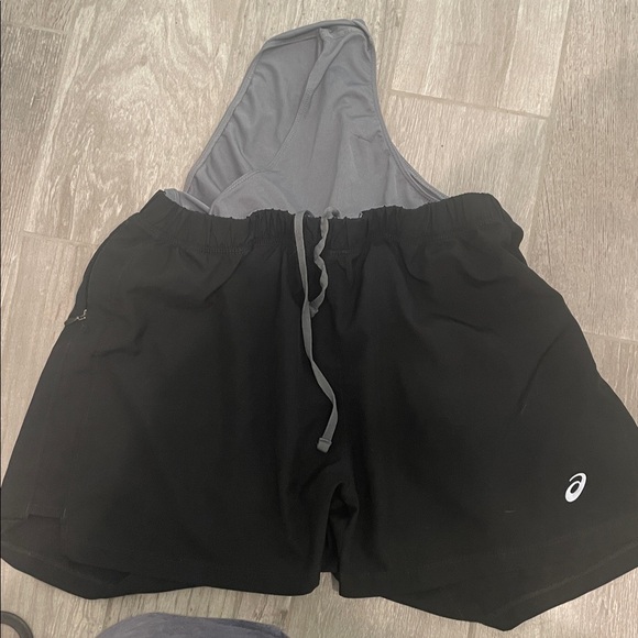 Asics Women's Black Athletic Shorts - Picture 4 of 7